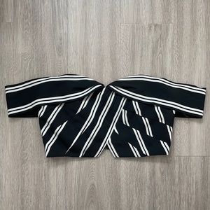 Alice & Olivia Striped Crop Top w/Zipper Size 6